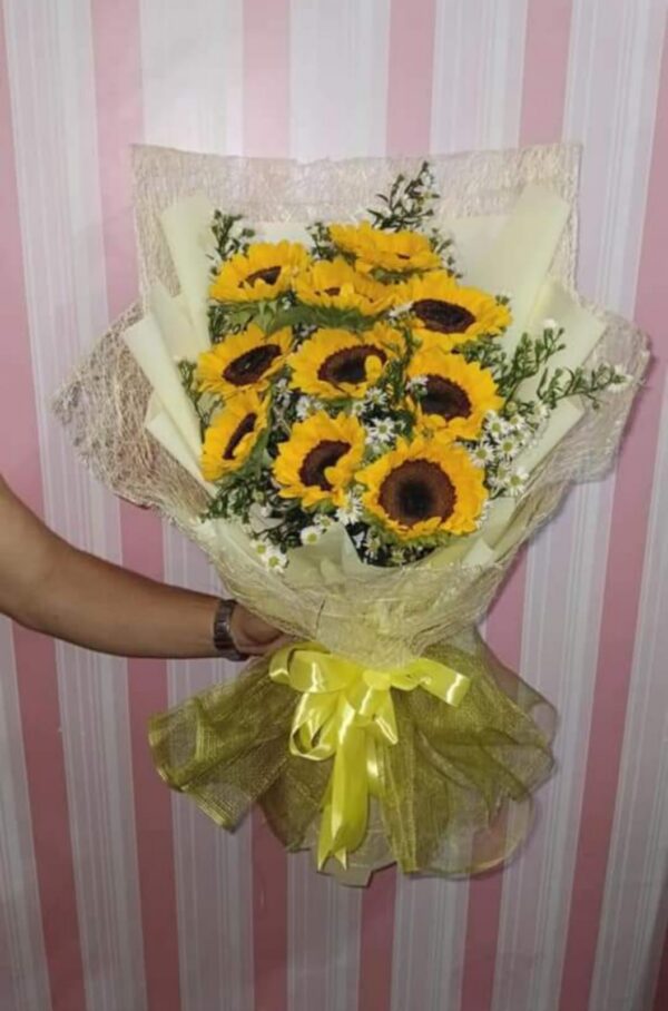 Golden Sunshine Bouquet 🌻 ✨