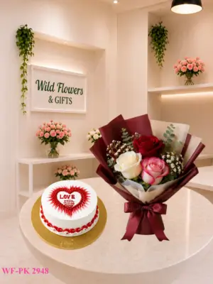 Rose Cake Gift Dubai with red white pink roses and 500g customized cake Rose Cake Gift Dubai with red white pink roses and 500g customized cake
